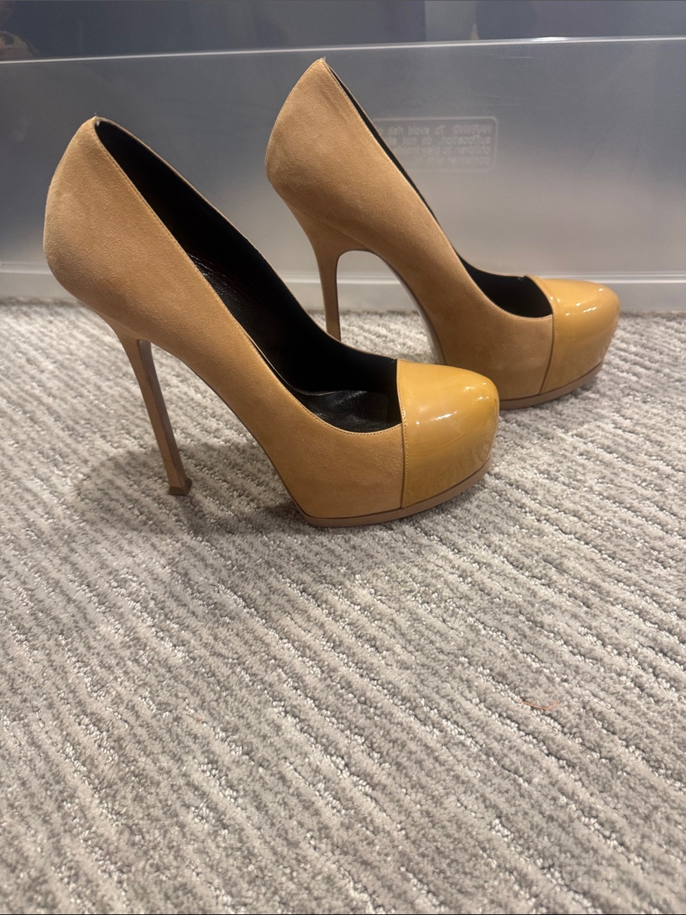 Saint Laurent Tan Suede Pumps with Patent Cap Toe 41 - Picture 5 of 6